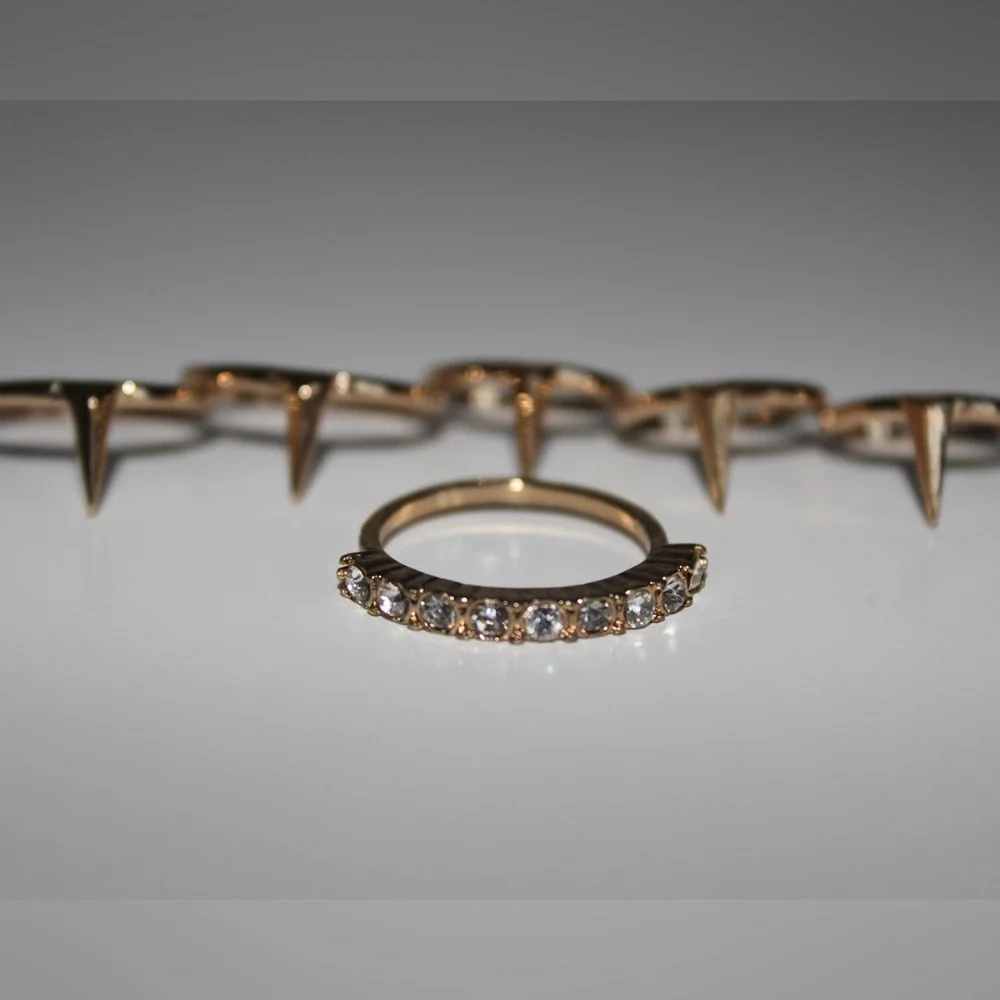 Forever21- Bundle of Gold Rings - Picture 1 of 5